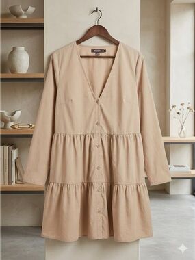 Missguided Beige V-Neck Tiered Button Dress